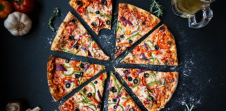 Déguster une bonne pizza au restaurant